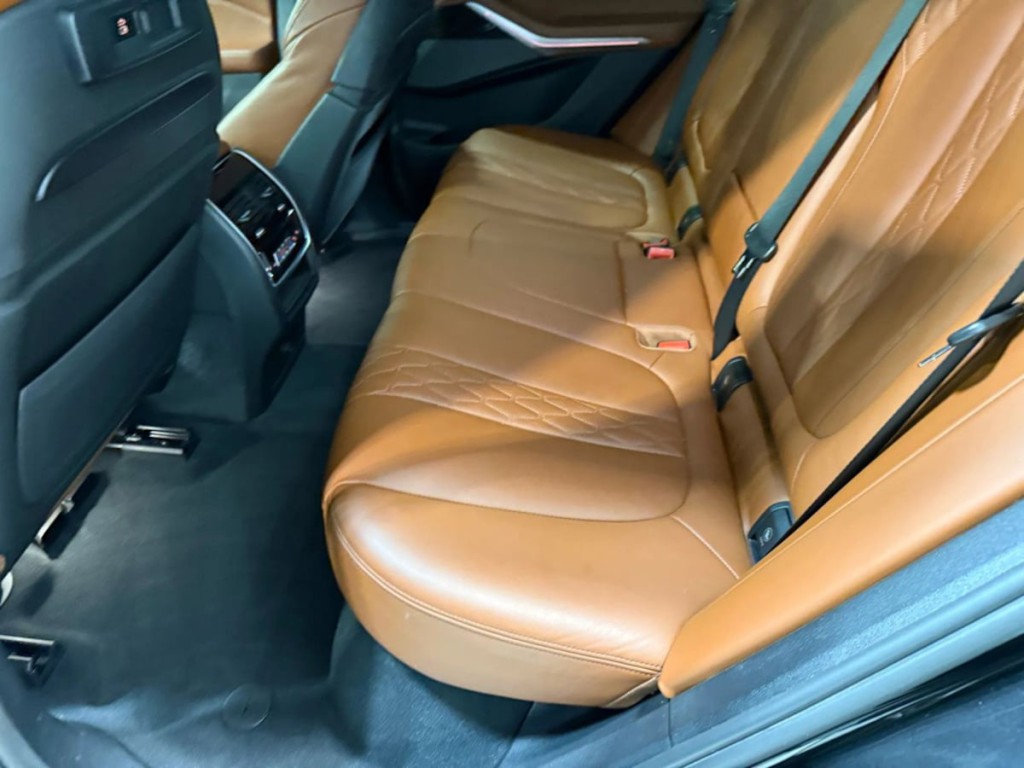 2021 BMW X5 Image 25