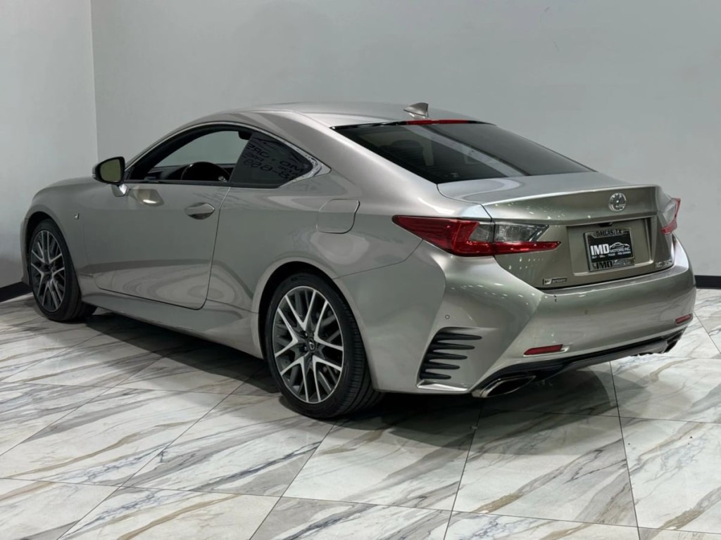 2017 Lexus RC 300 Image 8