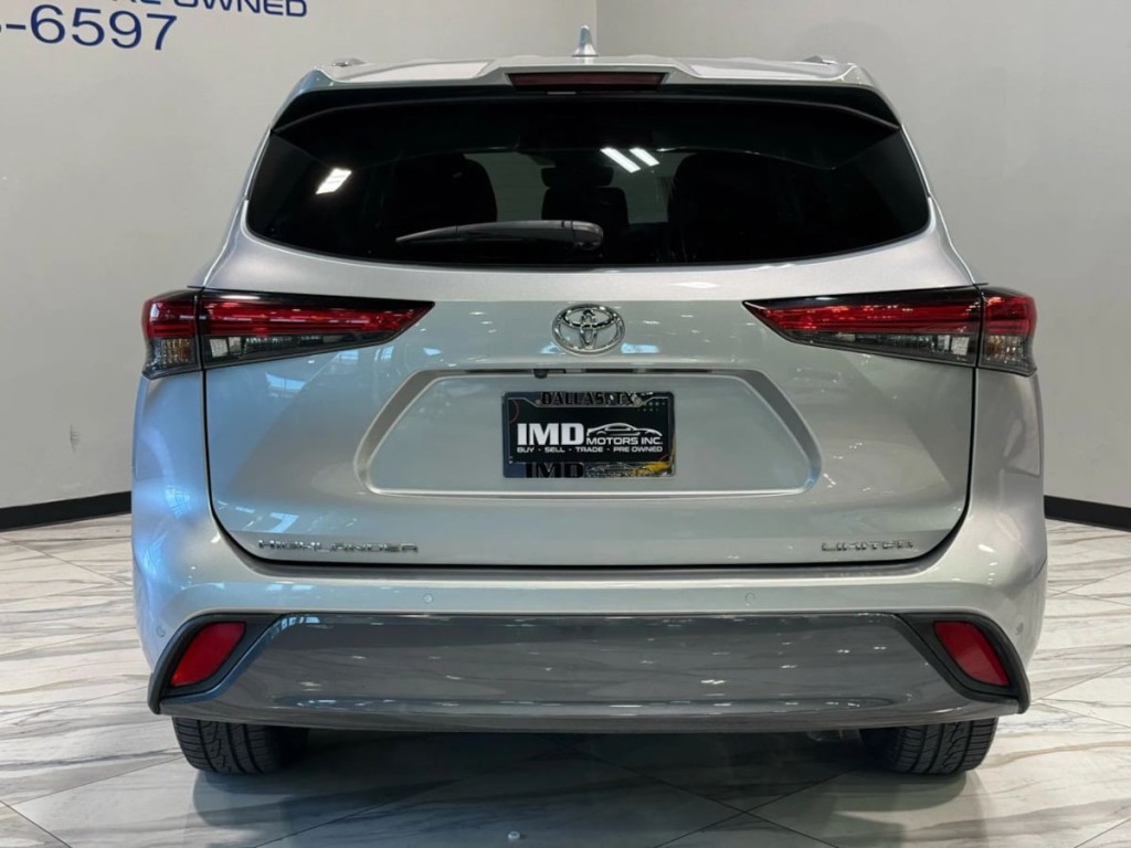 2021 Toyota Highlander Image 7