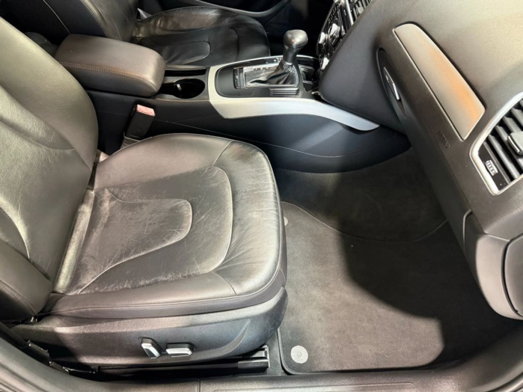 2015 Audi A4 Image 28