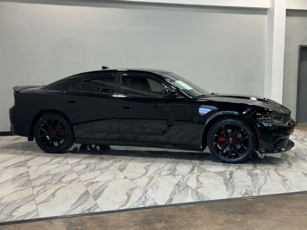 2022 Dodge Charger Image 5