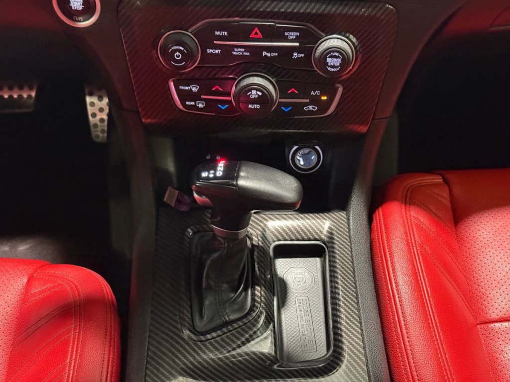 2022 Dodge Charger Image 21