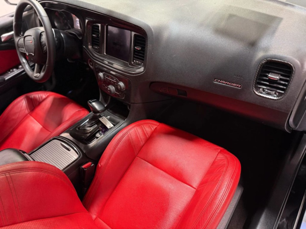 2022 Dodge Charger Image 26