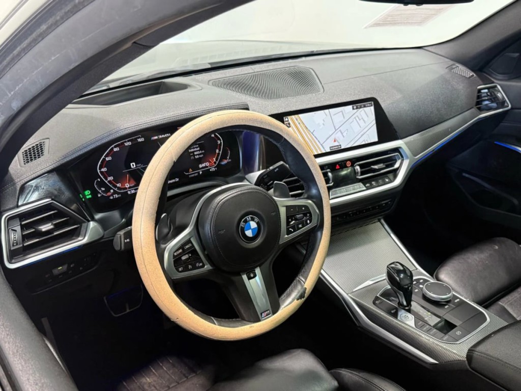 2020 BMW 3 Series Image 13