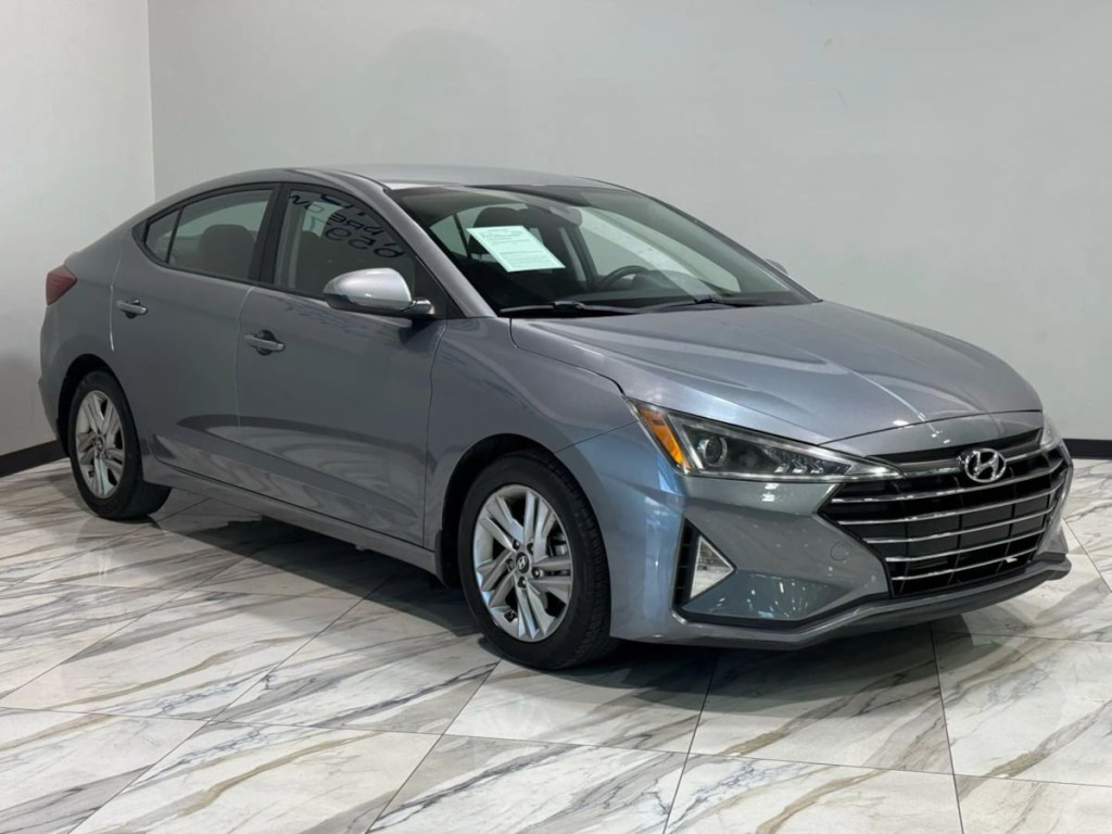 2019 Hyundai Elantra Image 4