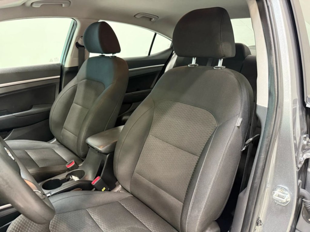 2019 Hyundai Elantra Image 23