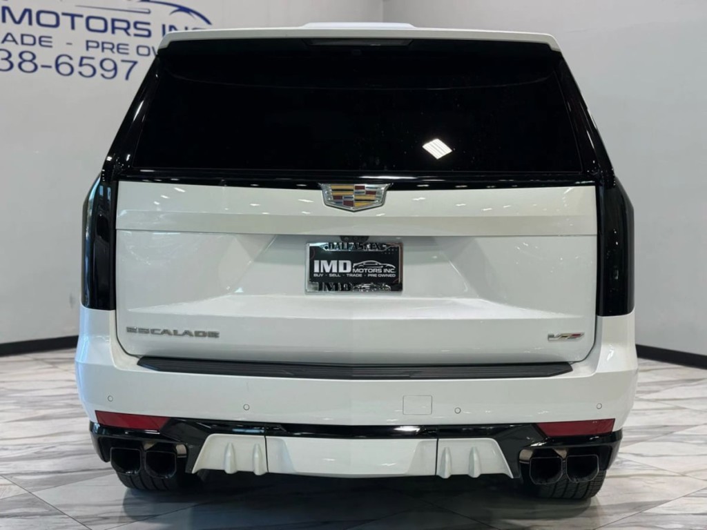 2023 Cadillac Escalade Image 7