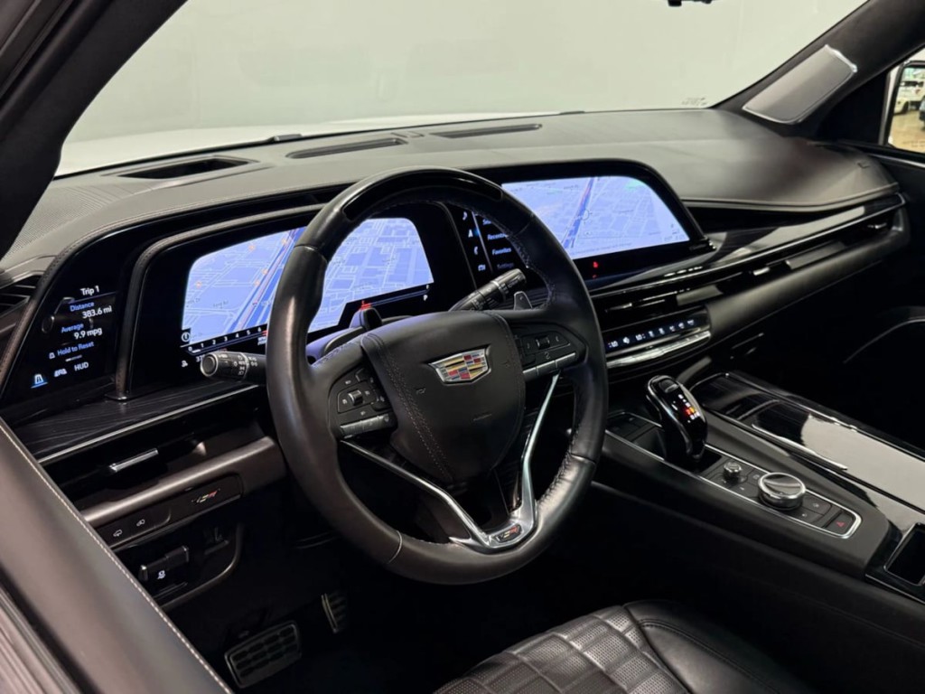 2023 Cadillac Escalade Image 13
