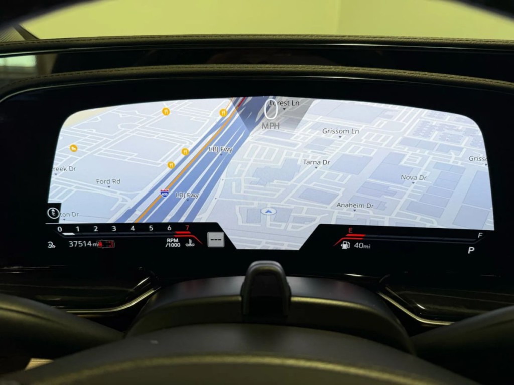 2023 Cadillac Escalade Image 18