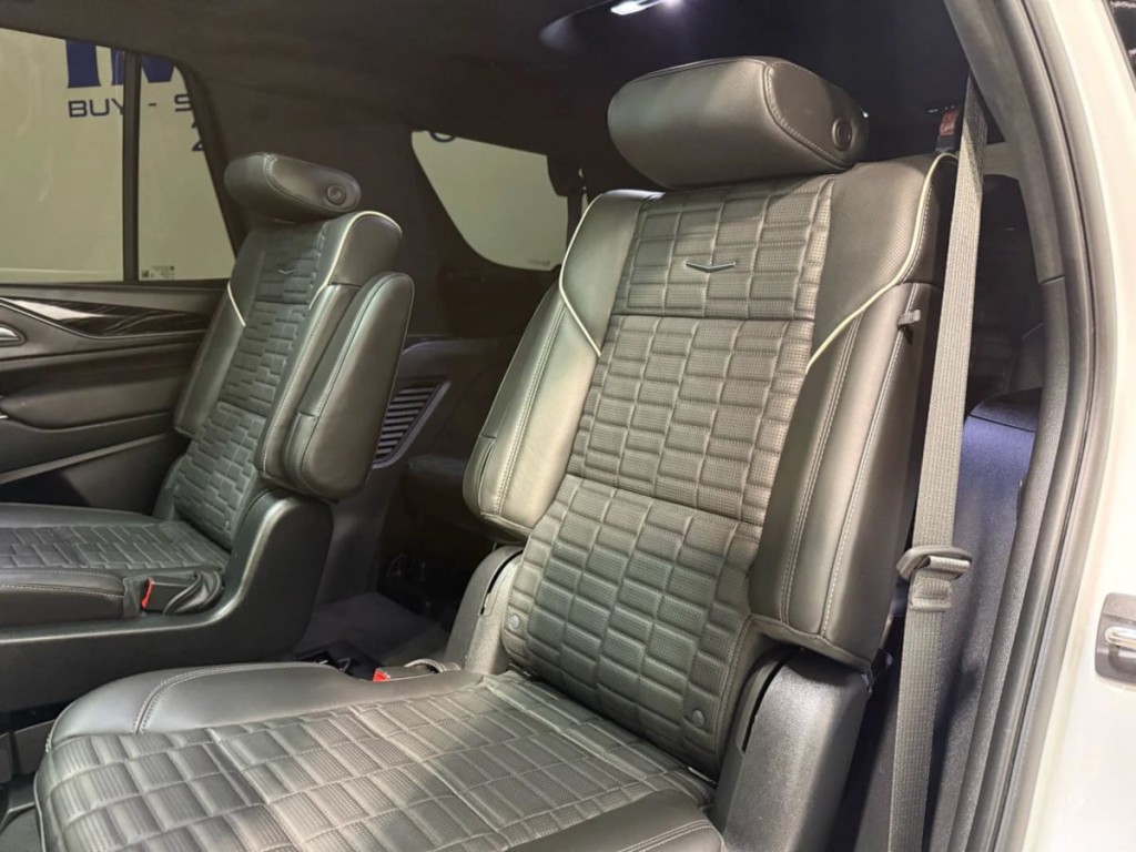 2023 Cadillac Escalade Image 26