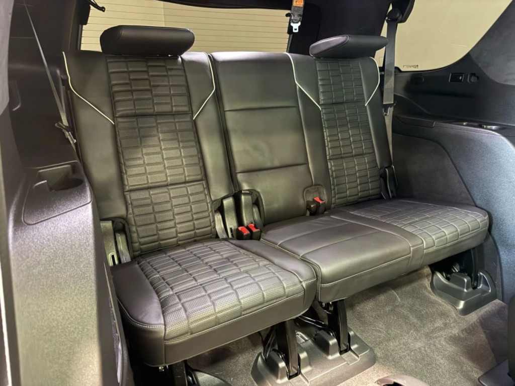 2023 Cadillac Escalade Image 35