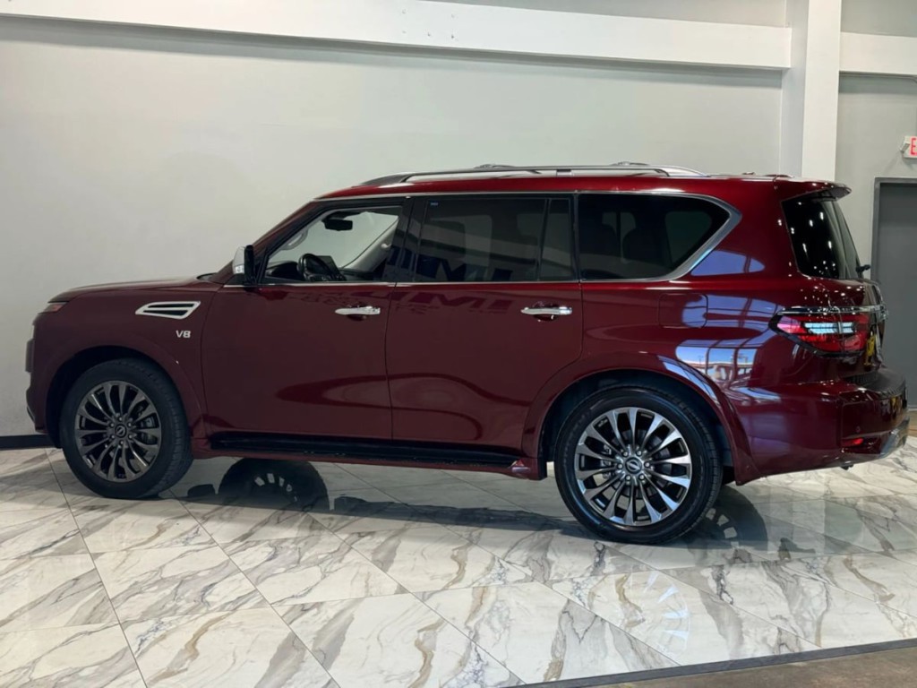 2022 Nissan Armada Image 9