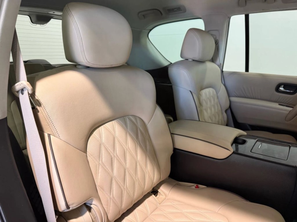 2022 Nissan Armada Image 32