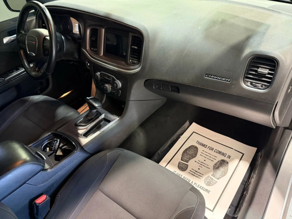 2021 Dodge Charger Image 14