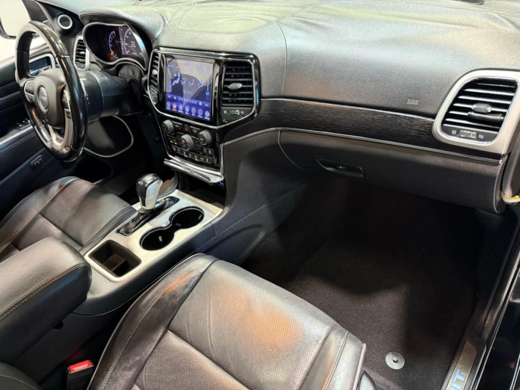 2020 Jeep Grand Cherokee Image 30