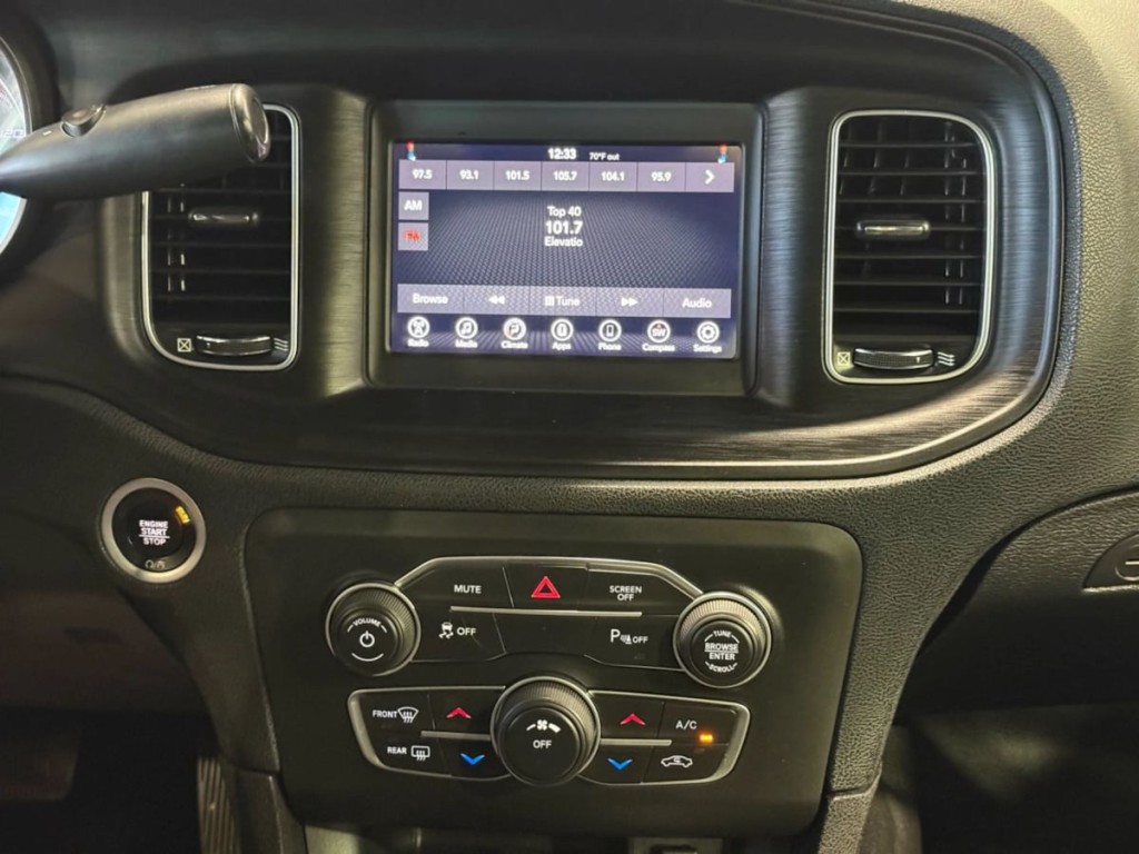 2018 Dodge Charger Image 21