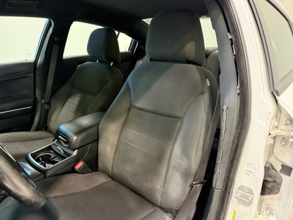 2018 Dodge Charger Image 22