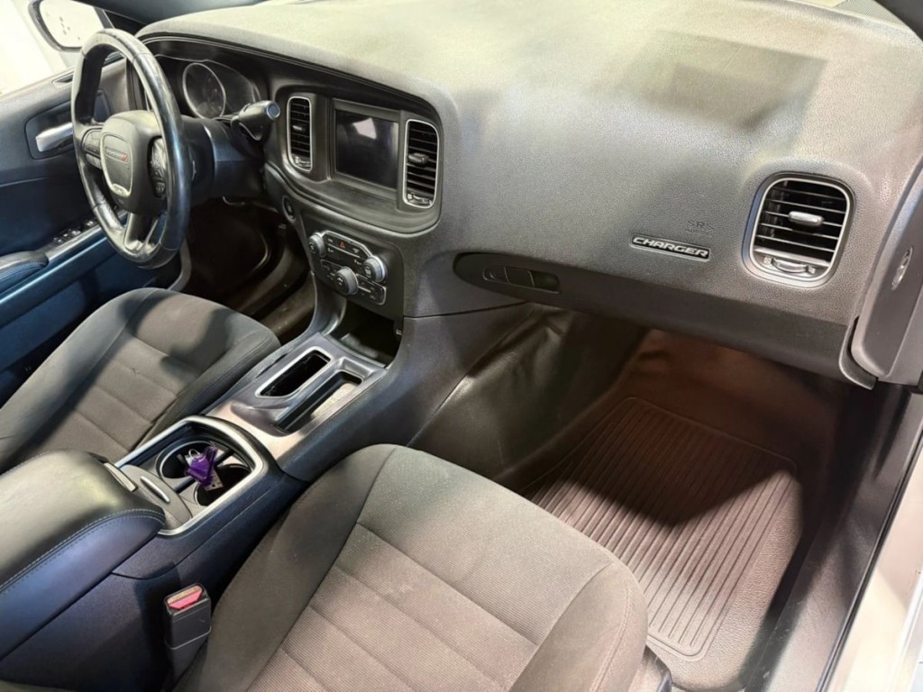 2018 Dodge Charger Image 26