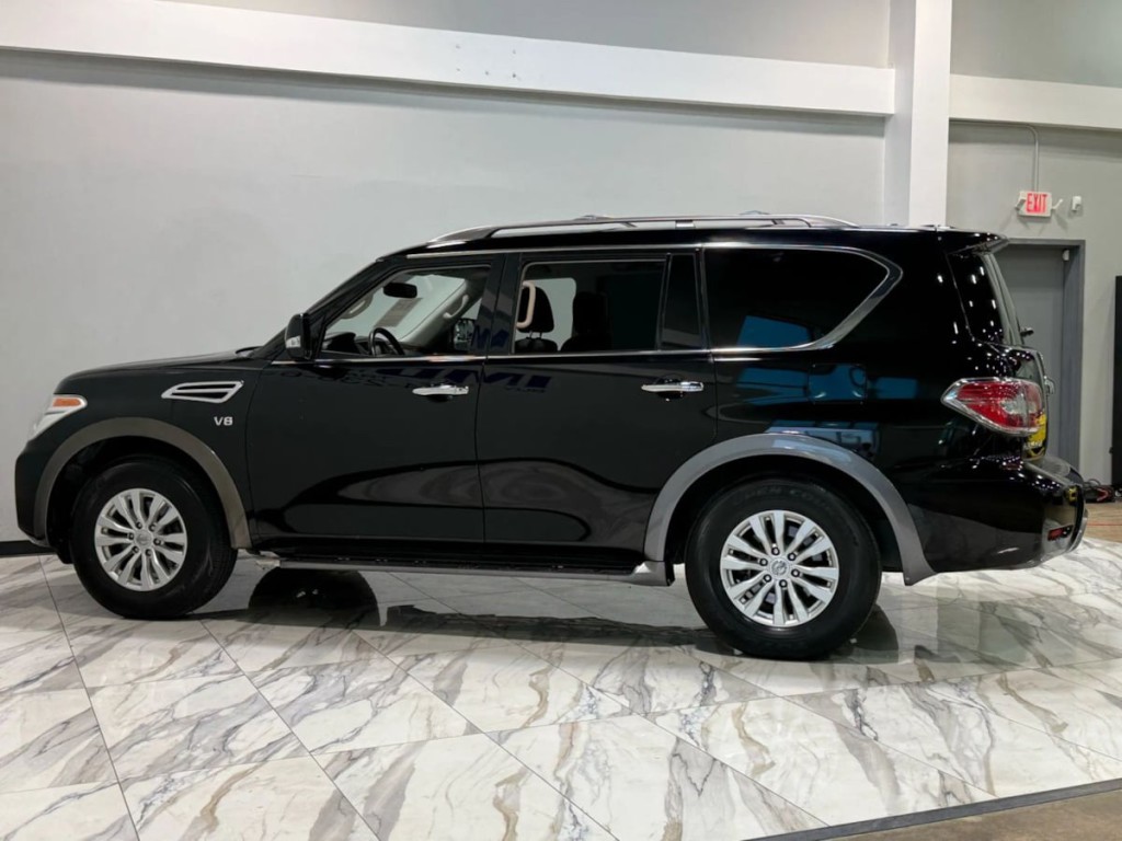 2019 Nissan Armada Image 9