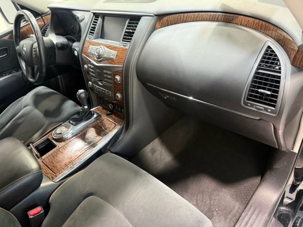 2019 Nissan Armada Image 26