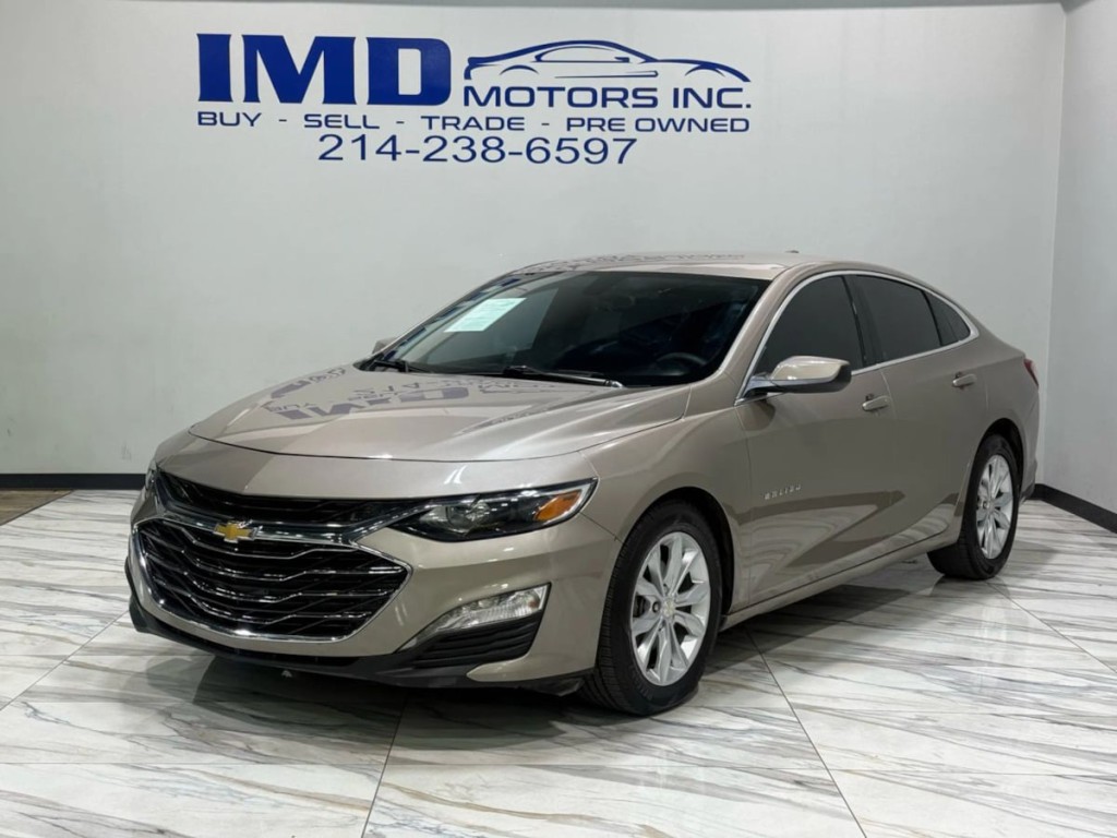 2022 Chevrolet Malibu Image 1