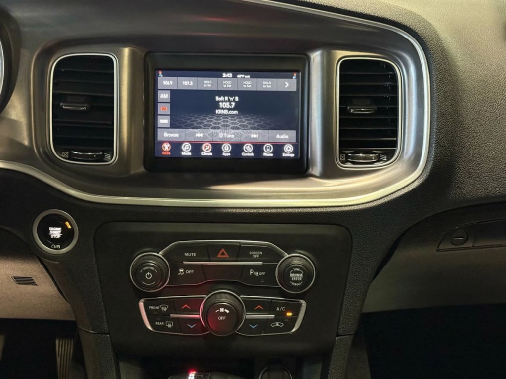 2021 Dodge Charger Image 21