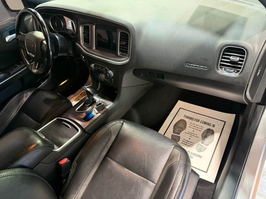 2021 Dodge Charger Image 27