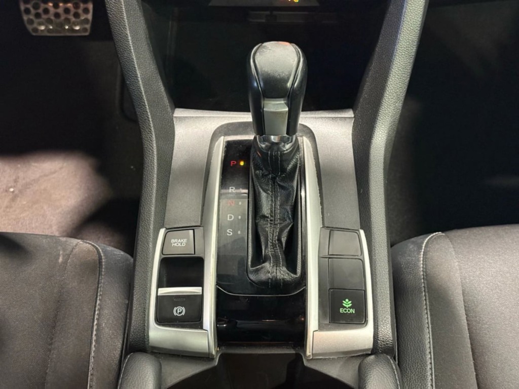 2021 Honda Civic Image 21