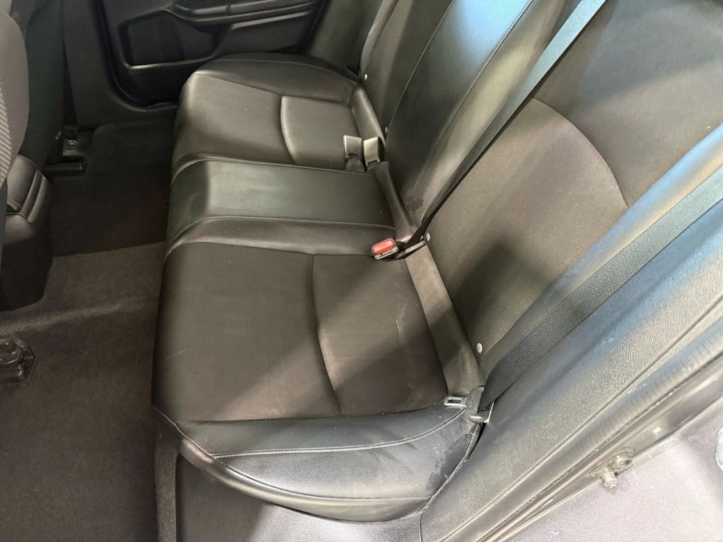 2021 Honda Civic Image 25