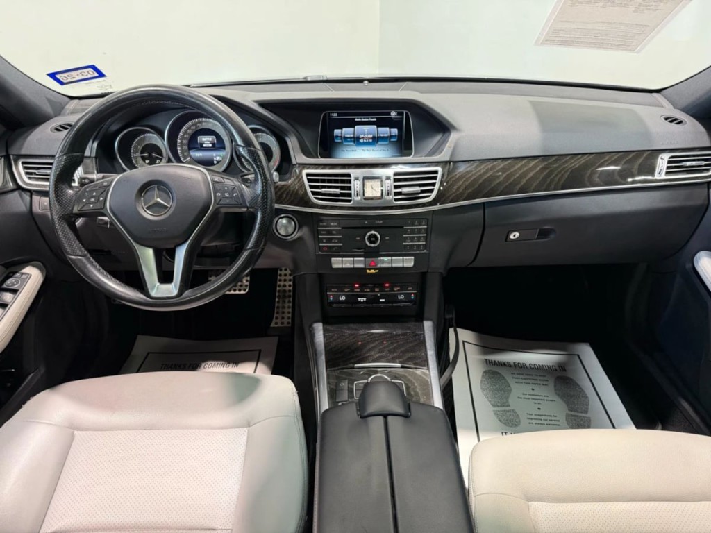 2016 Mercedes-Benz E-Class Image 14
