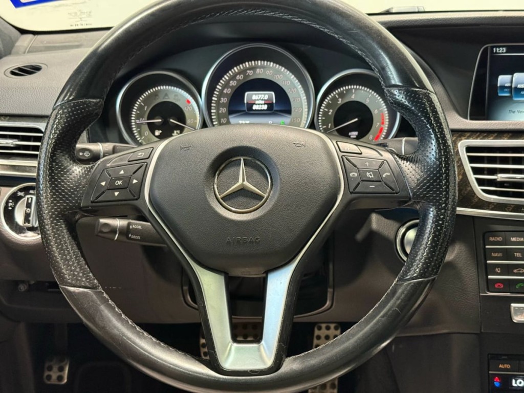 2016 Mercedes-Benz E-Class Image 15