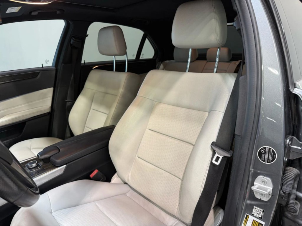 2016 Mercedes-Benz E-Class Image 22
