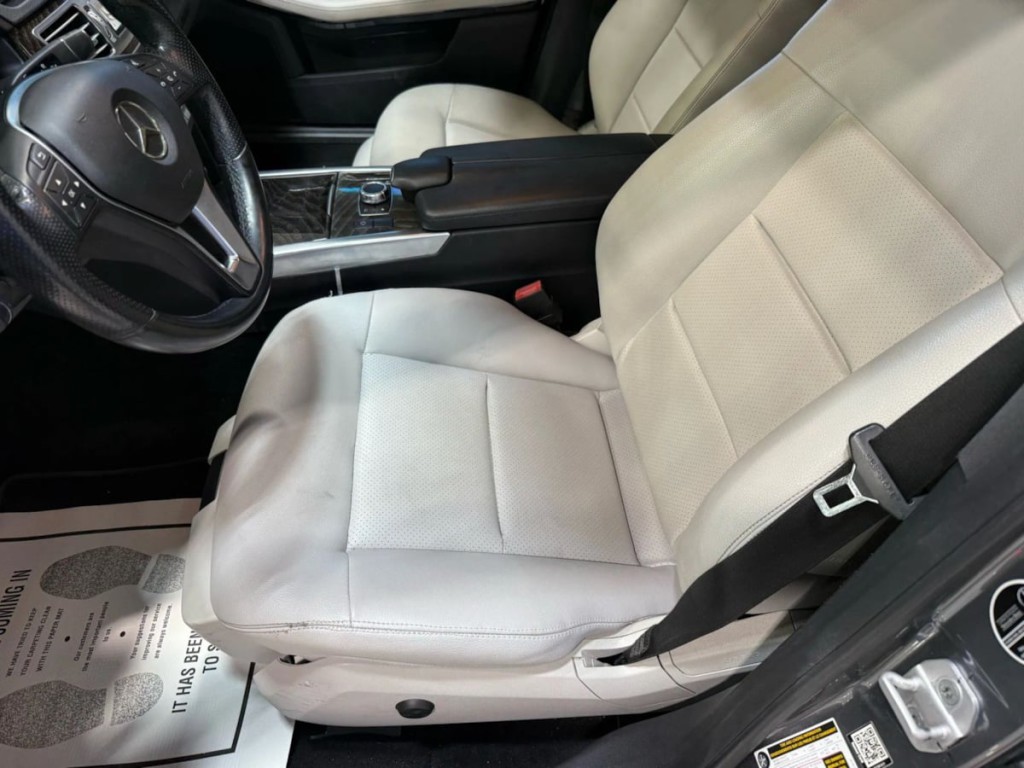 2016 Mercedes-Benz E-Class Image 23