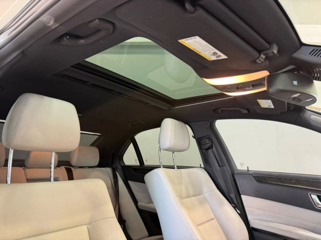 2016 Mercedes-Benz E-Class Image 29