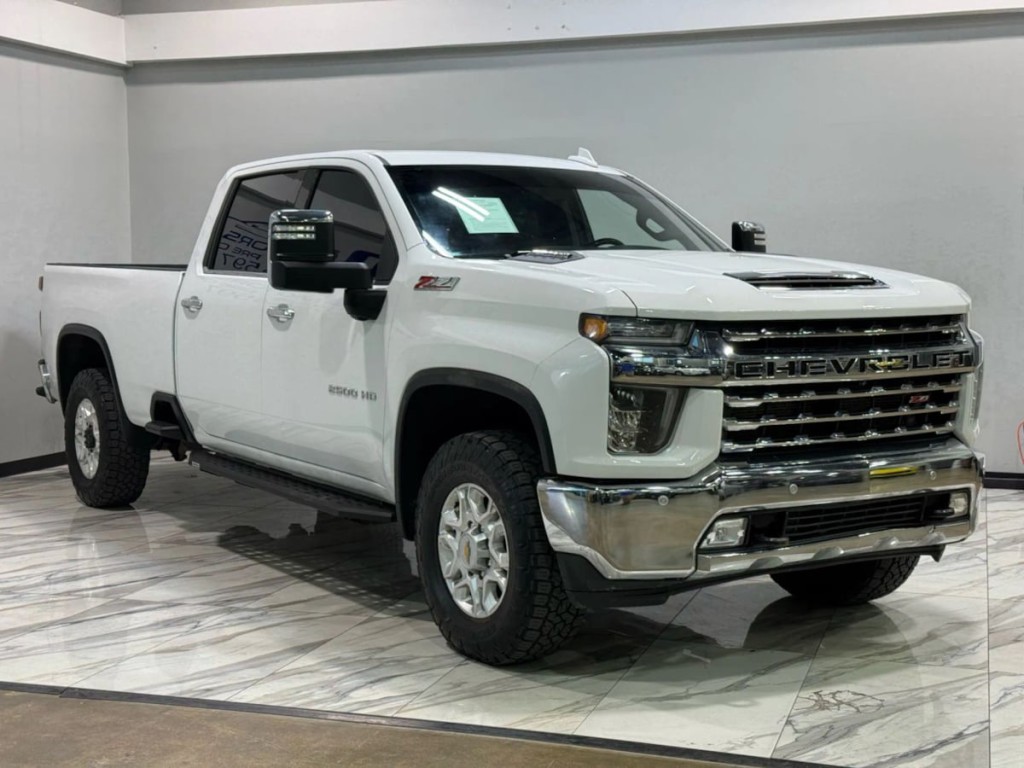 2023 Chevrolet Silverado 1500 Image 3