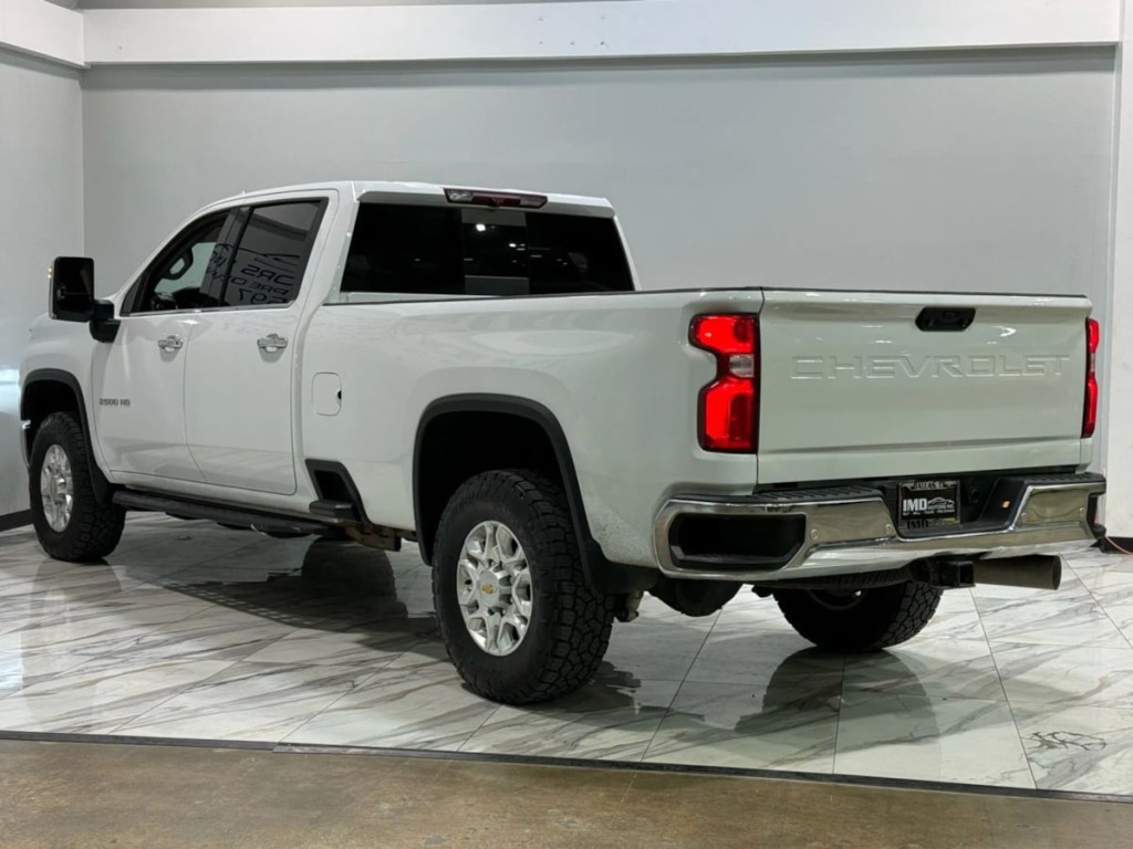 2023 Chevrolet Silverado 1500 Image 7