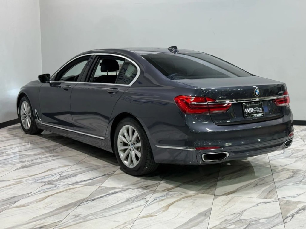 2018 BMW 7 Series Image 8