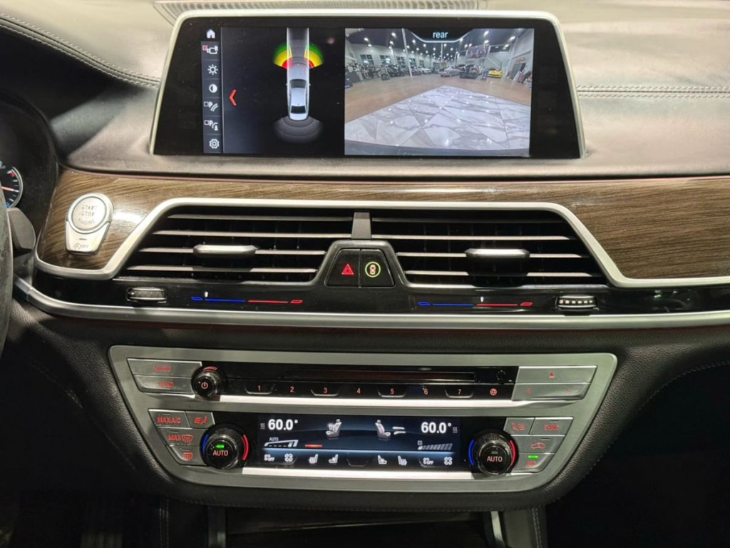 2018 BMW 7 Series Image 20