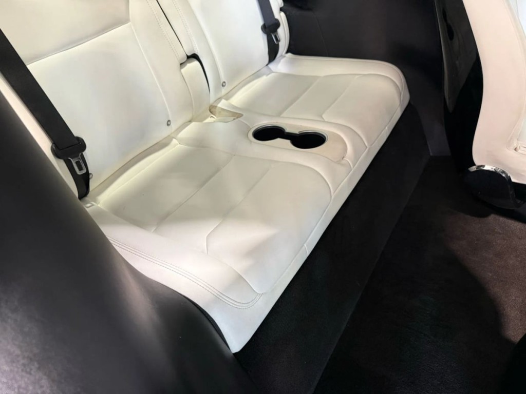 2017 Tesla Model X Image 36