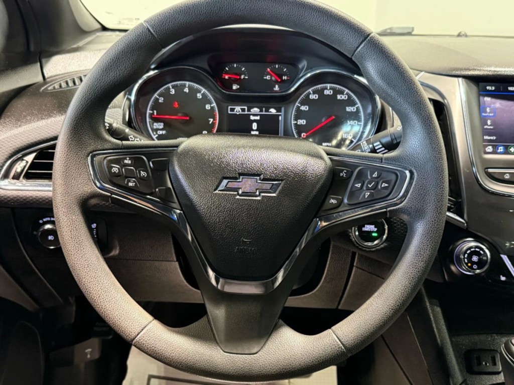 2019 Chevrolet Cruze Image 15