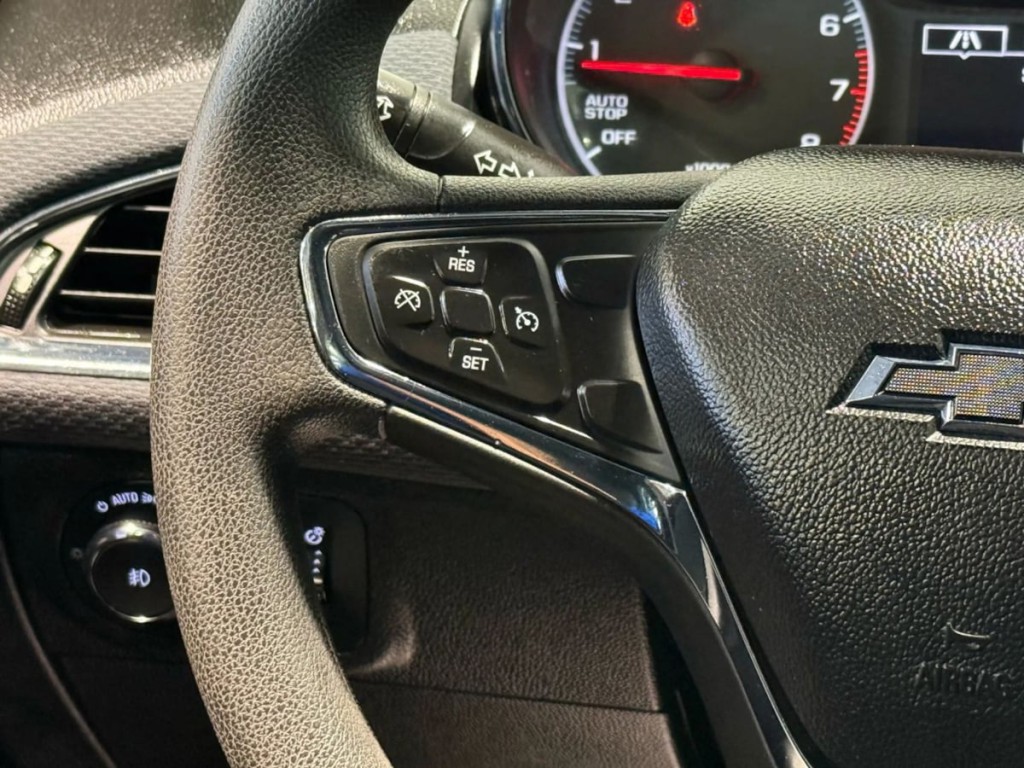 2019 Chevrolet Cruze Image 16