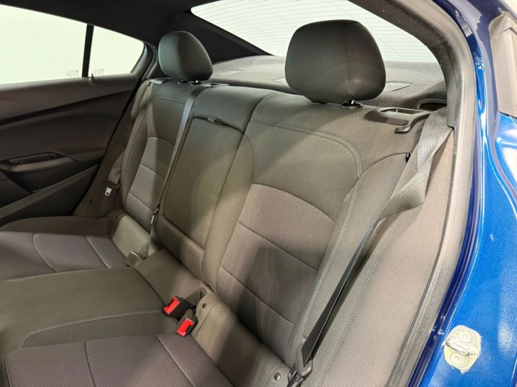 2019 Chevrolet Cruze Image 25