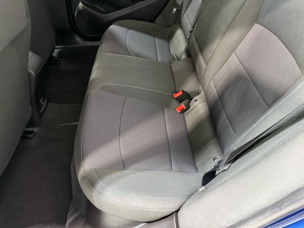 2019 Chevrolet Cruze Image 26