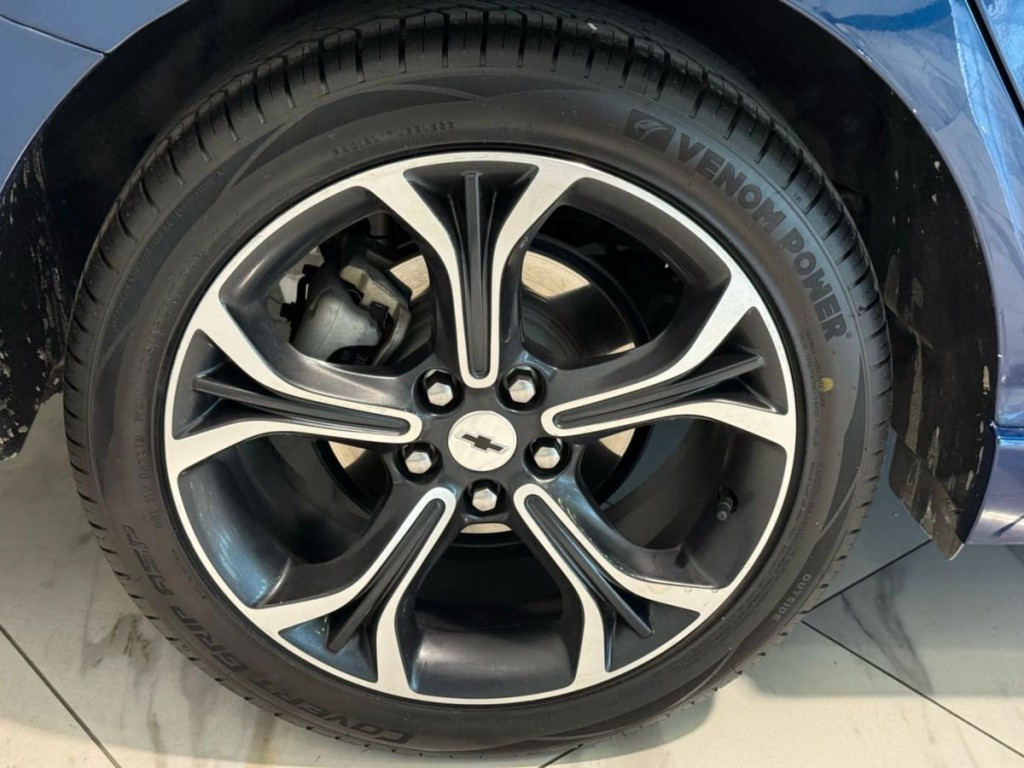 2019 Chevrolet Cruze Image 32