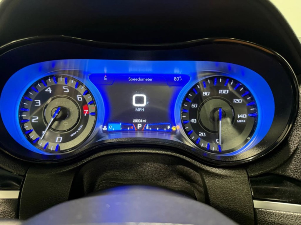 2023 Chrysler 300 Image 18