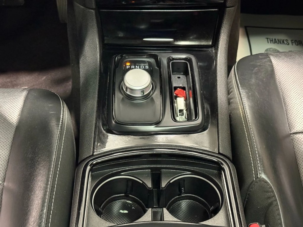 2023 Chrysler 300 Image 22