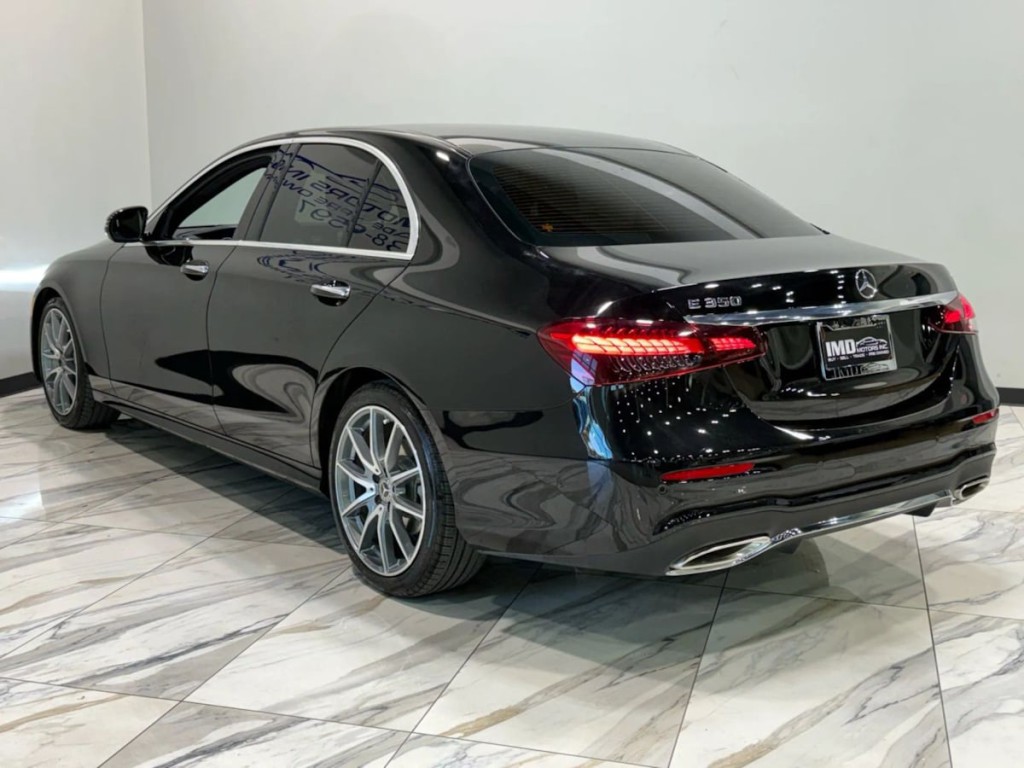 2021 Mercedes-Benz E-Class Image 8