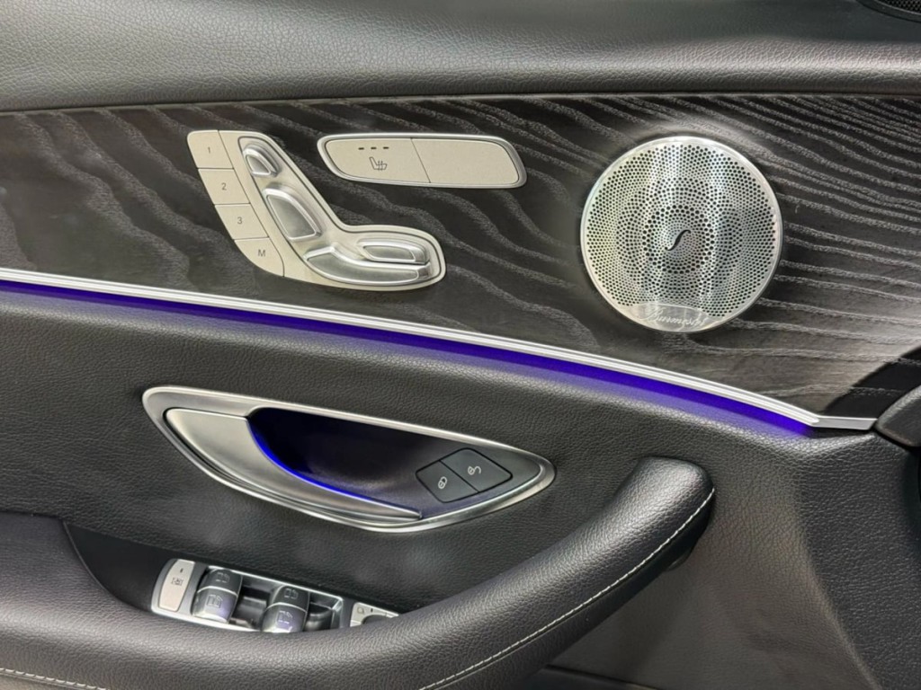 2021 Mercedes-Benz E-Class Image 12