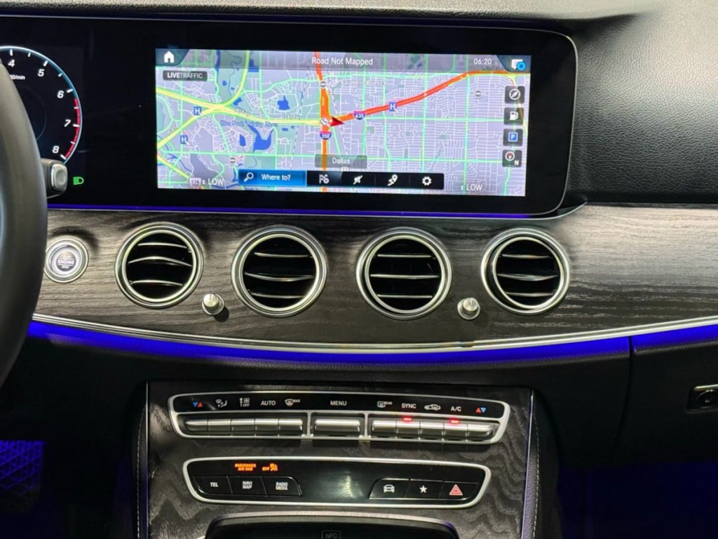 2021 Mercedes-Benz E-Class Image 21