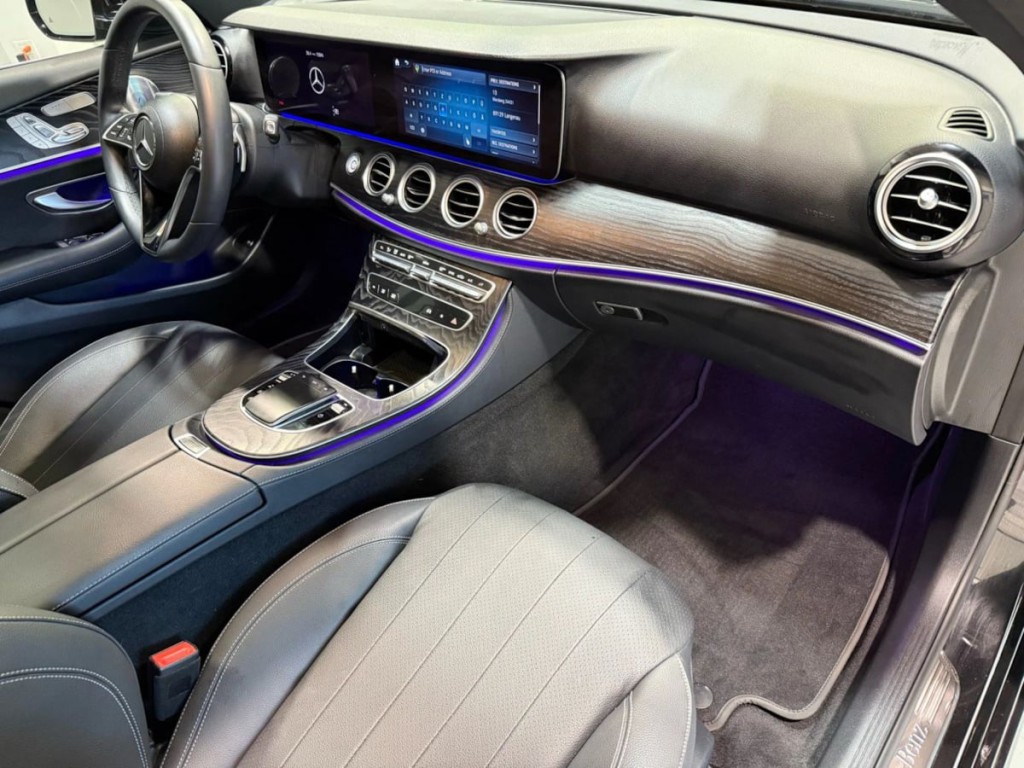 2021 Mercedes-Benz E-Class Image 30